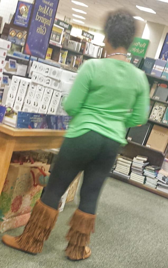 4P Black Teen in spandex