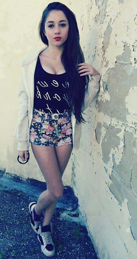 25P Facebook turkish girl
