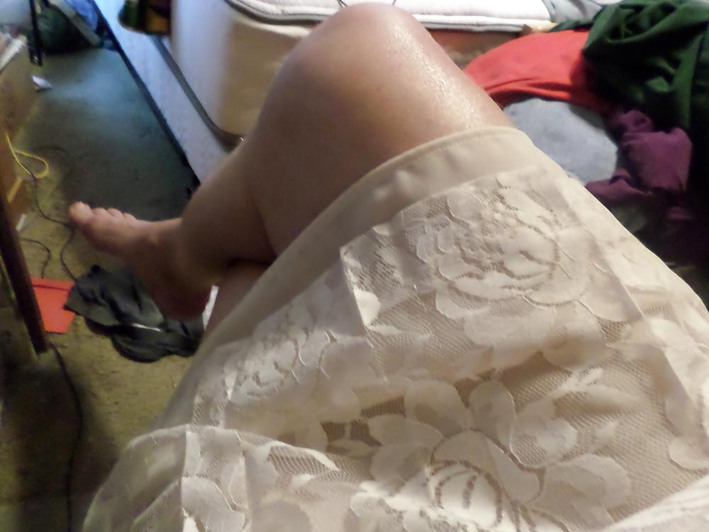 18P White lace dress
