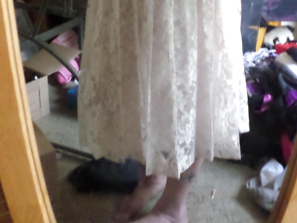 18P White lace dress