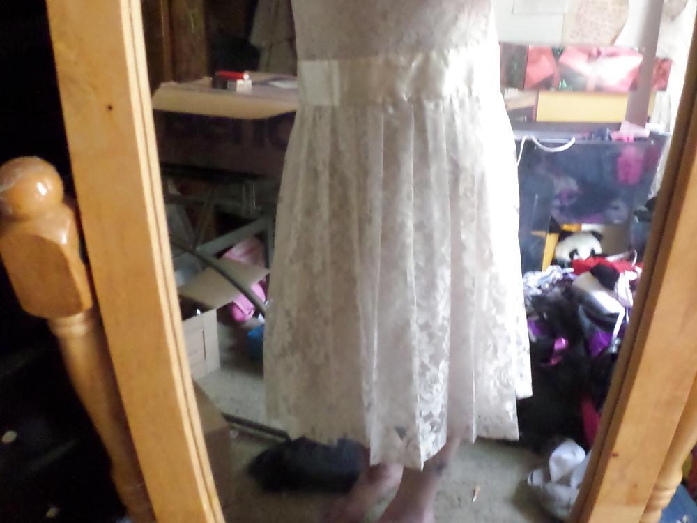 18P White lace dress