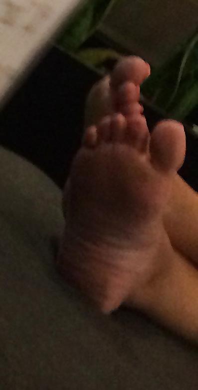 24P RICH TURKISH MILF (Candid)