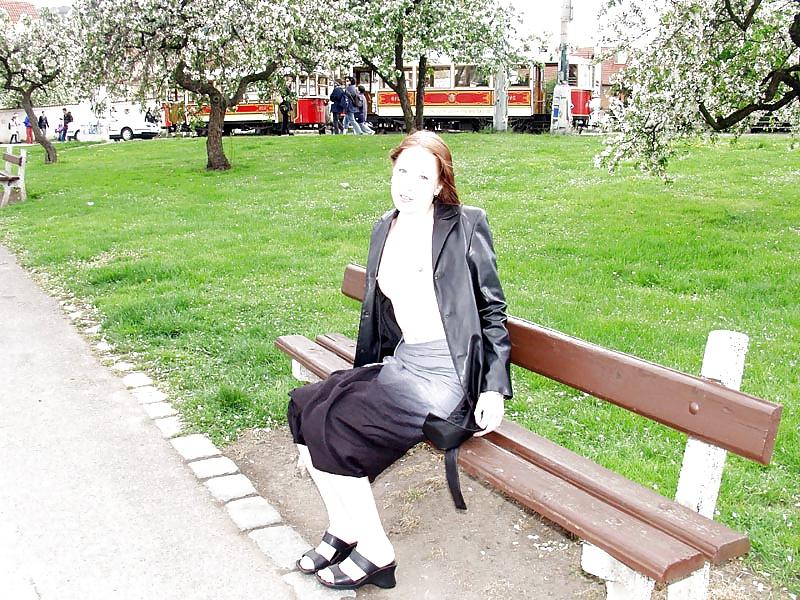 25P British girl nude in public 3 (Camaster)