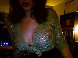 25P Renee Olstead - Leaked Naked and Naughty personal pictures!