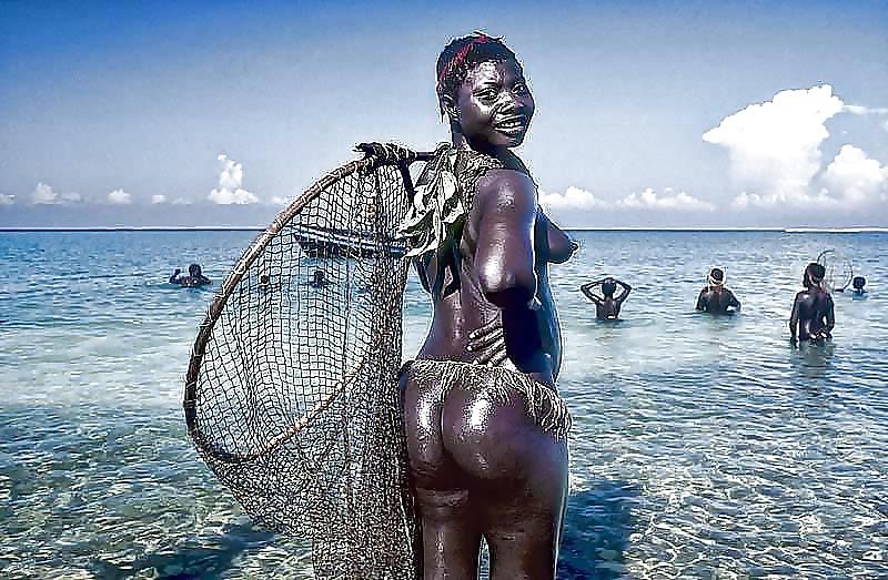 25P Hot black girls 25