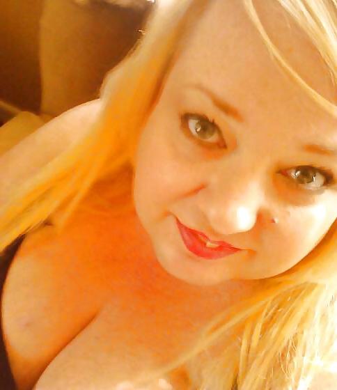 25P Gorgeous BBW! (kcqt74)