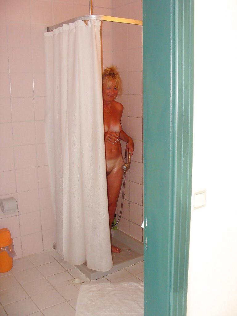 14P British wife Sue from Birminham