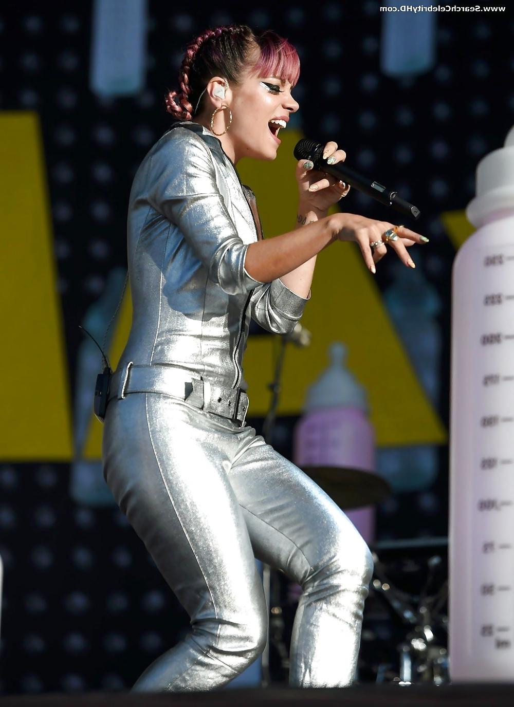 24P Lily Allen Nipple Slip Onstage At V Festival In London
