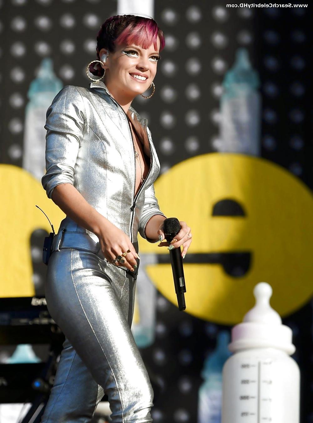 24P Lily Allen Nipple Slip Onstage At V Festival In London