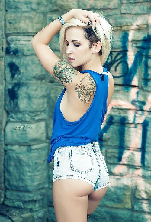 25P TATTOOS DANCING THROUGH MY HEAD...7