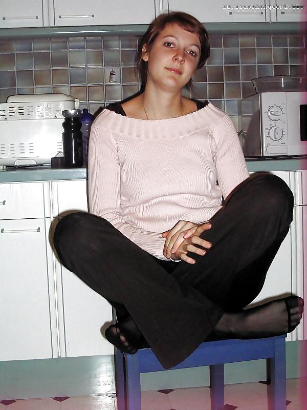 25P Nylon feet 56