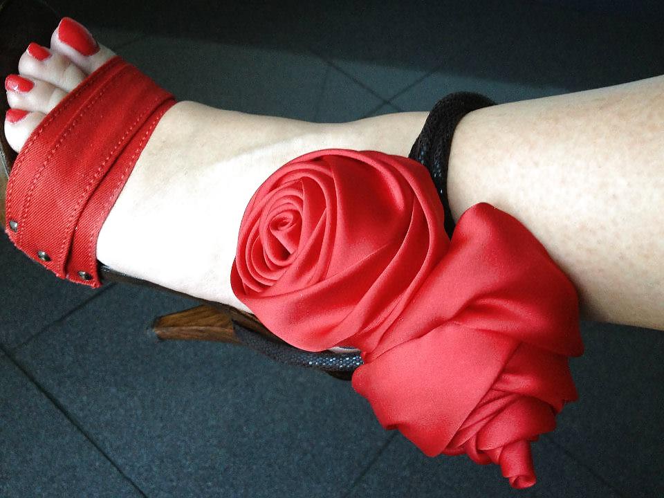 25P Sexy feet & heels