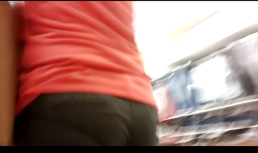 10P Turkish women's ass (voyeur)