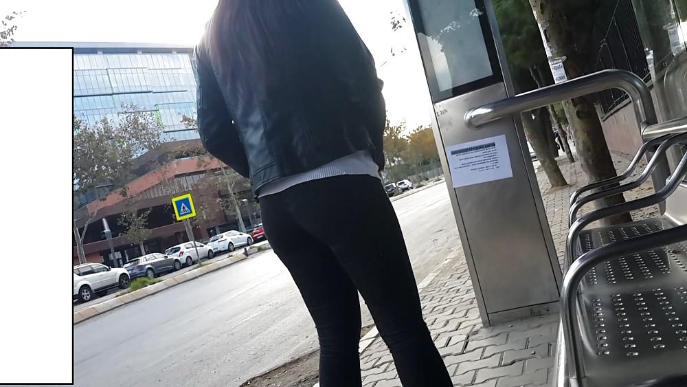 10P Turkish women's ass (voyeur)