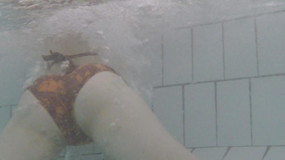 17P Me in public swimming pool
