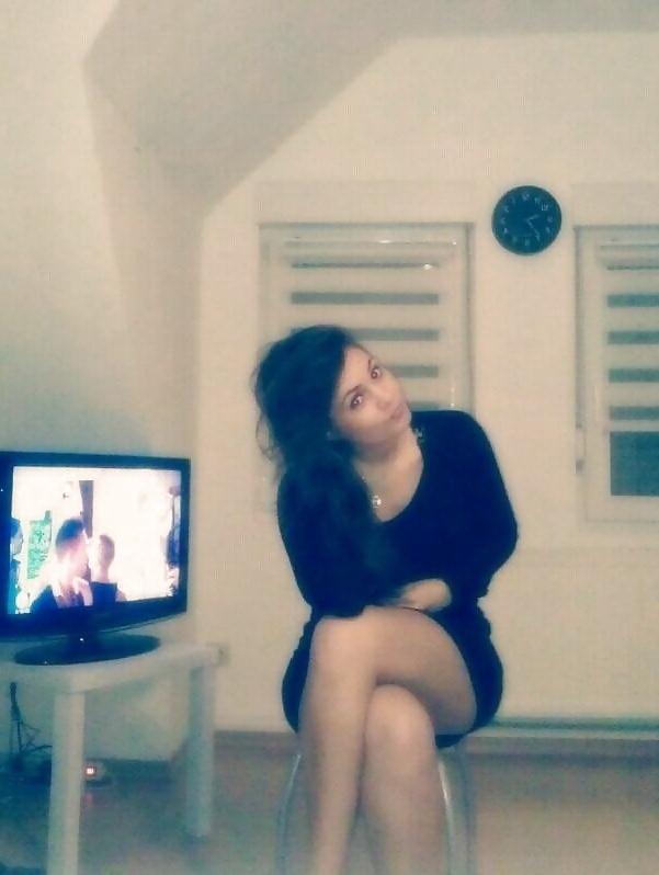 14P Turkish Girl 1