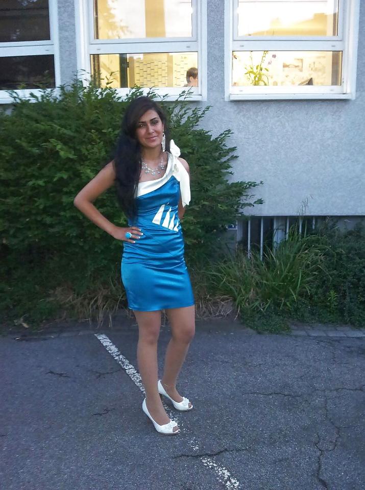 12P Hot Turkish Girl !!!