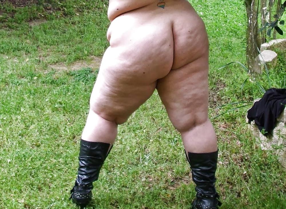 25P Gorgeous BBW!