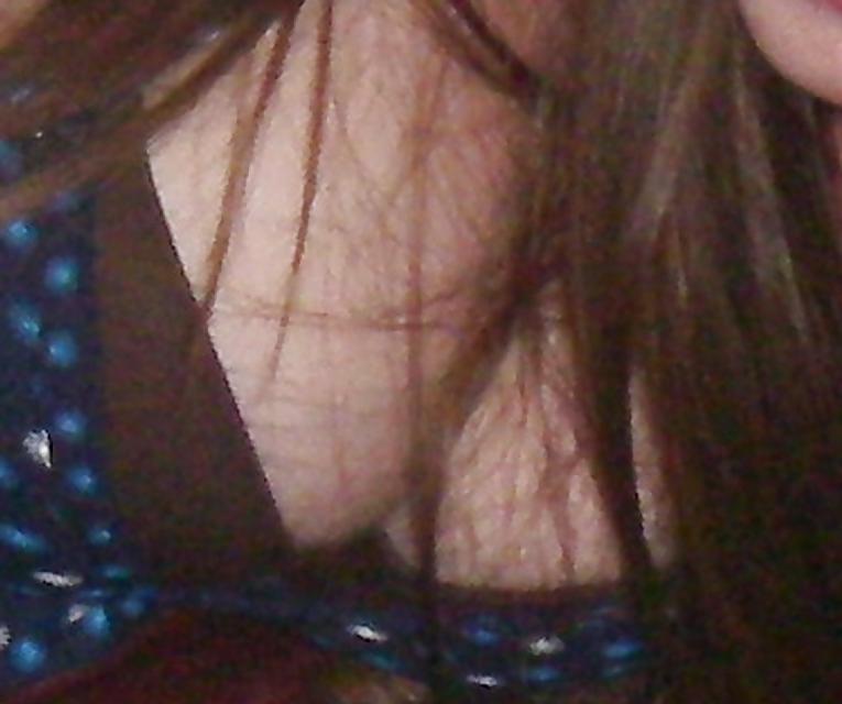 25P Downblouse Nipples & Cleavage - 2