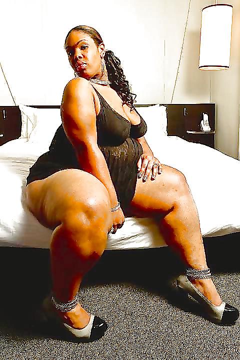 15P Ebony-Latina-Asian BBWs: League Of Extraordinary Women #37