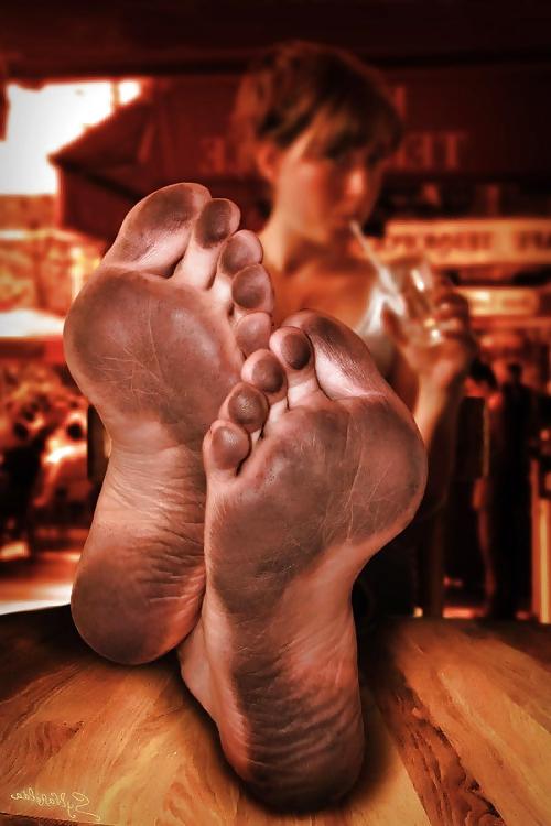 24P Femdom