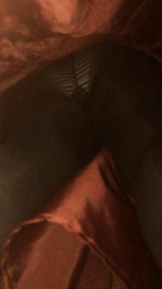 9P British up skirt candid milfs 