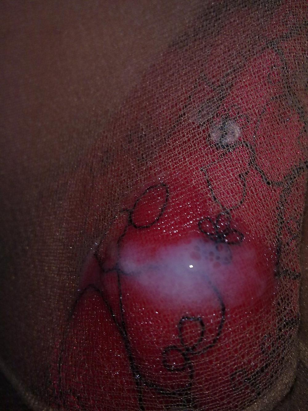 21P Tan tights and red panties for lovetights