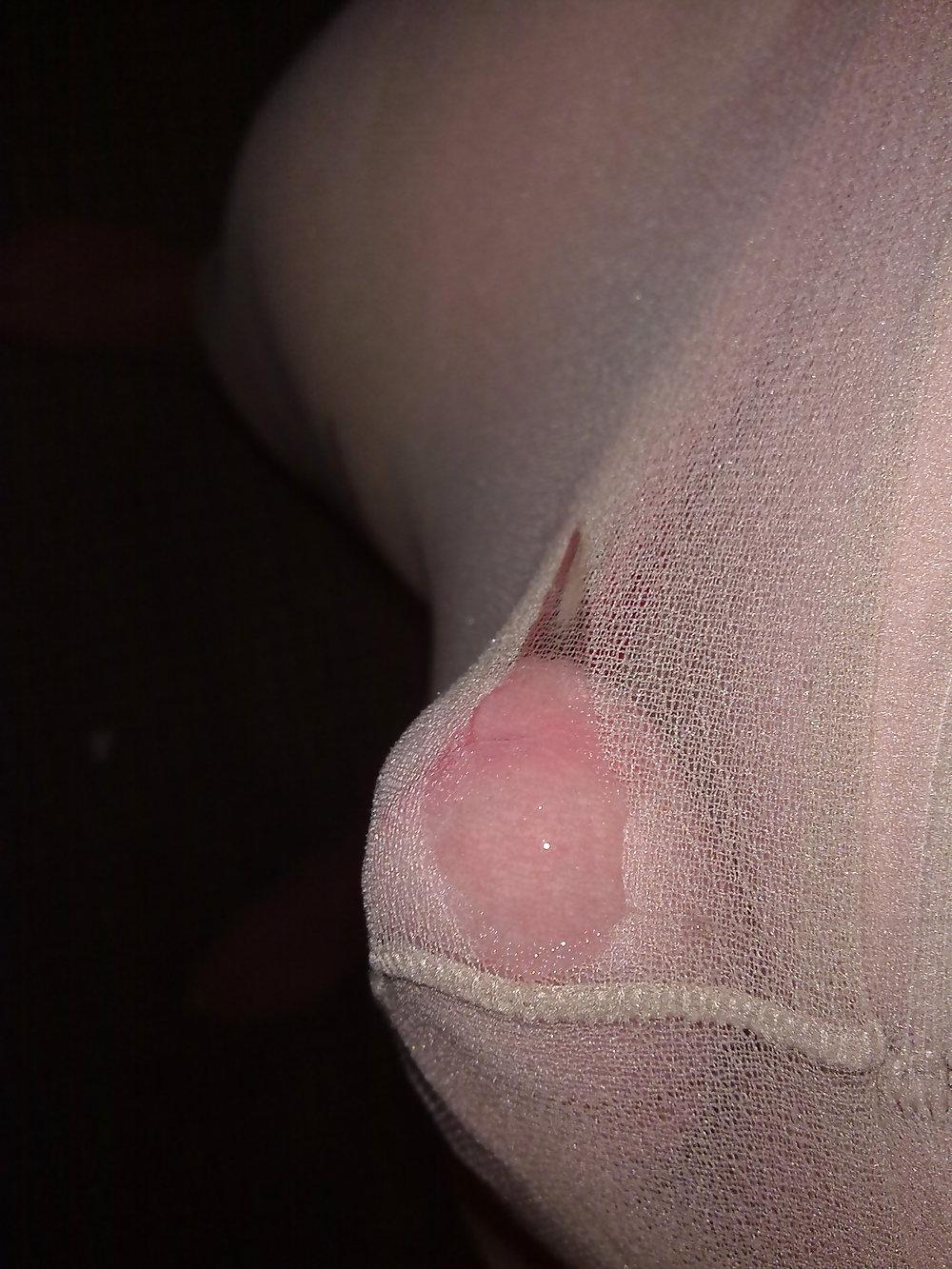21P Tan tights and red panties for lovetights