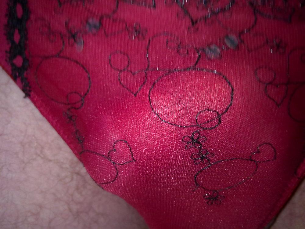 21P Tan tights and red panties for lovetights