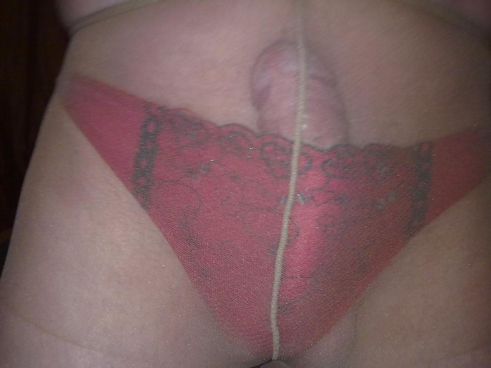 21P Tan tights and red panties for lovetights
