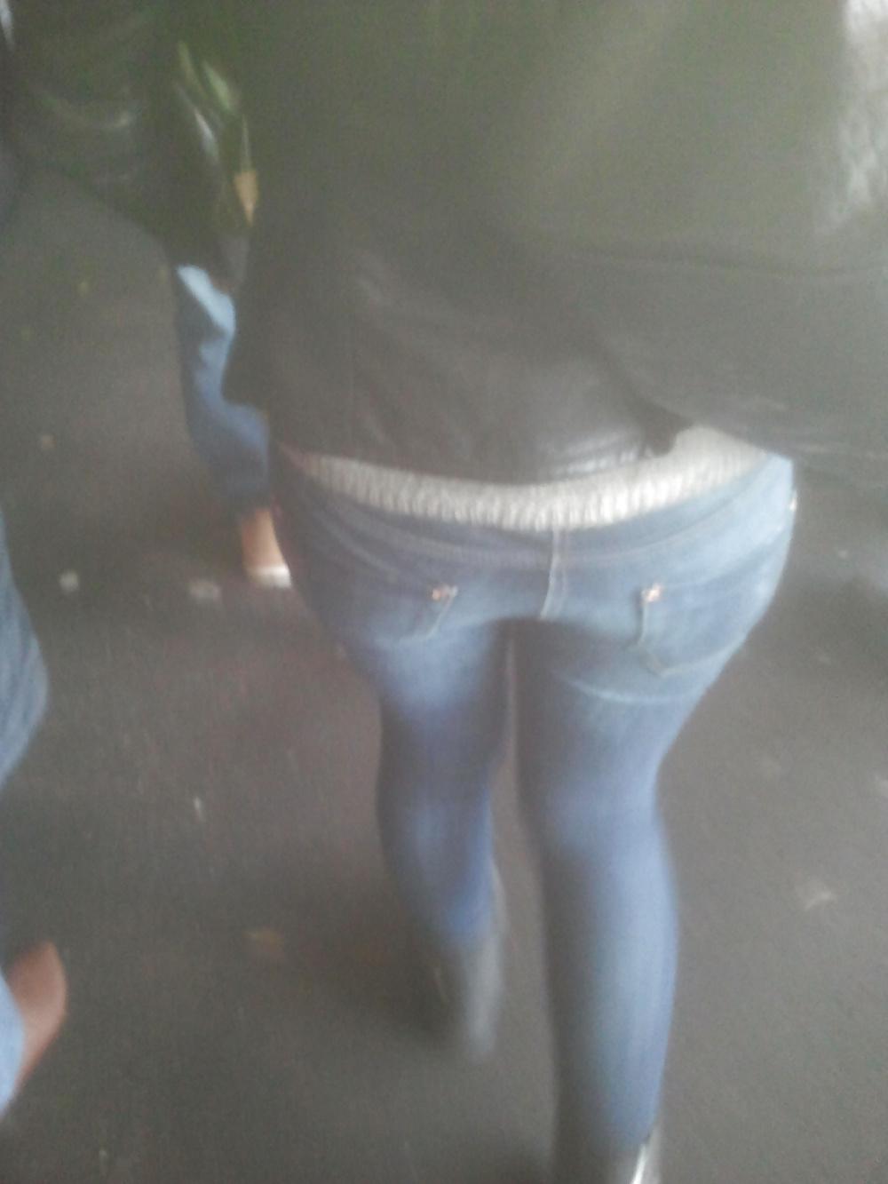 4P Teen asses in public