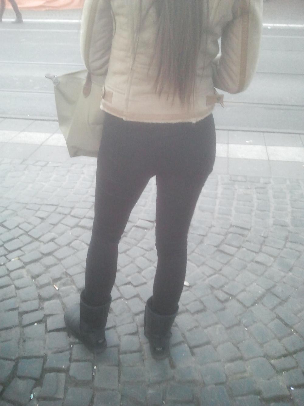 4P Teen asses in public