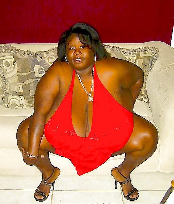 15P Ebony-Latina-Asian BBWs: League Of Extraordinary Women #61