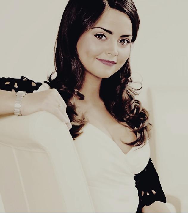 25P Jenna Louise Coleman - British Actress - FOR COMMENTS
