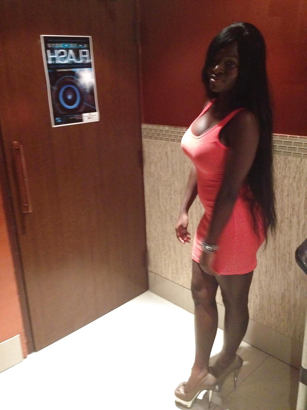 25P Black Chicks 7