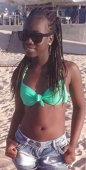 25P Black Chicks 7