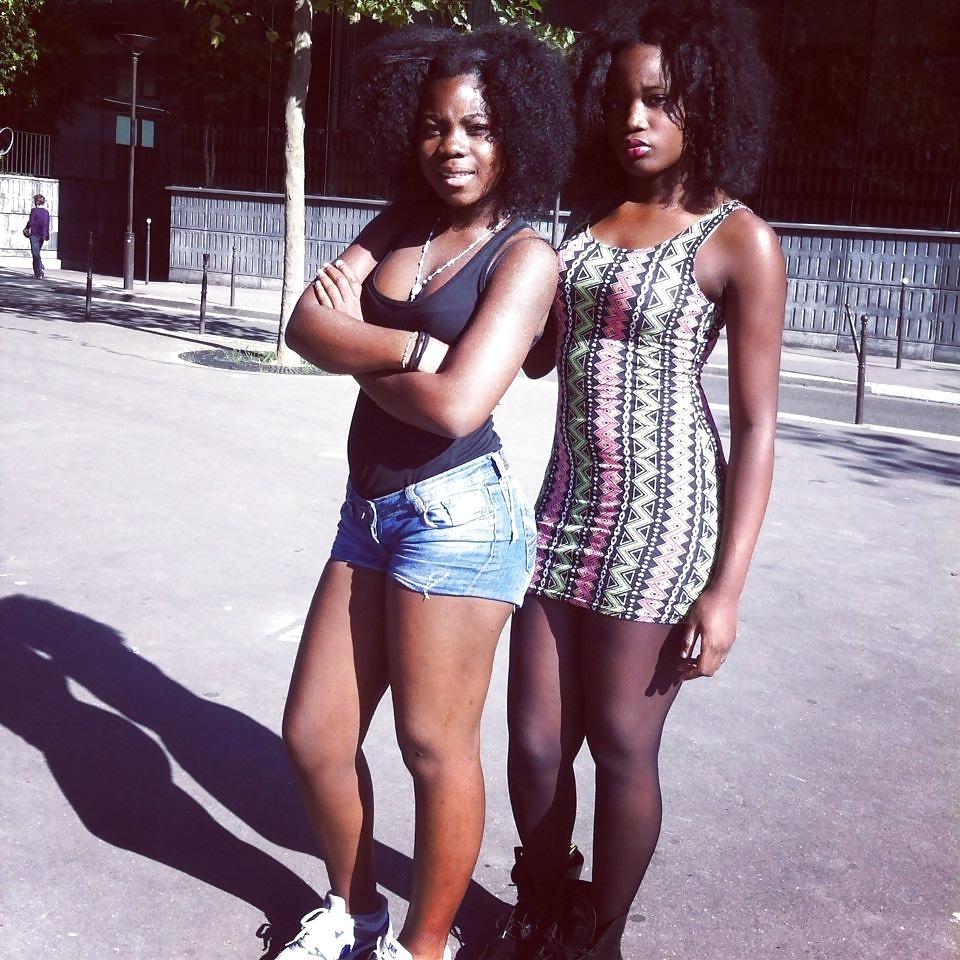 25P Black Chicks 7