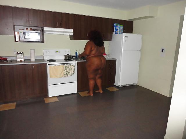 6P Ebony BBW Slut