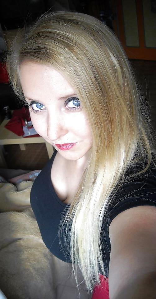 25P On which cleavage do you cum?