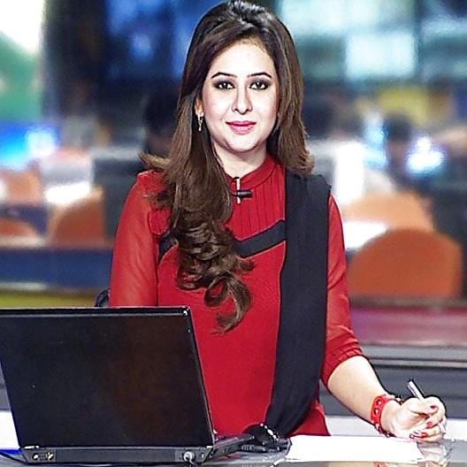 25P Sexy Muslim News Reader Rabbeaa for BIG BLACK COCKS 