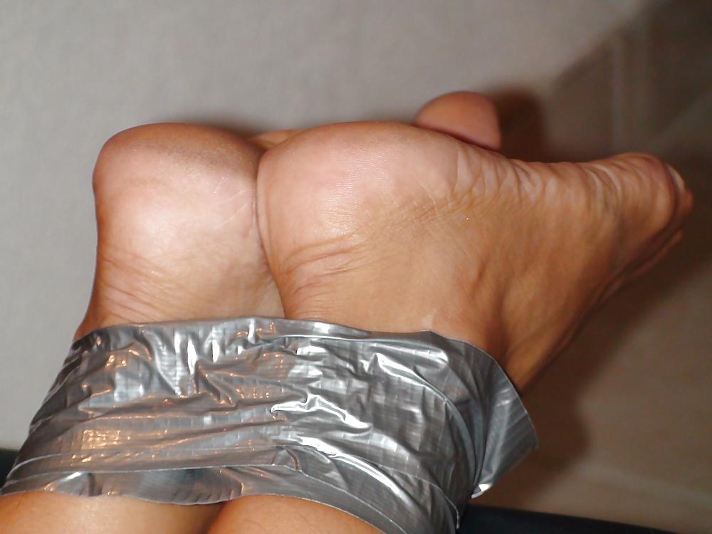 18P Sarah Funky ass Nut Draining Feet