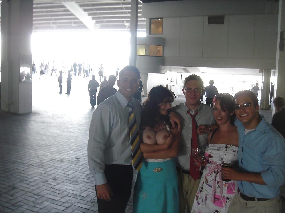 25P Cleavage & Stuff part.4