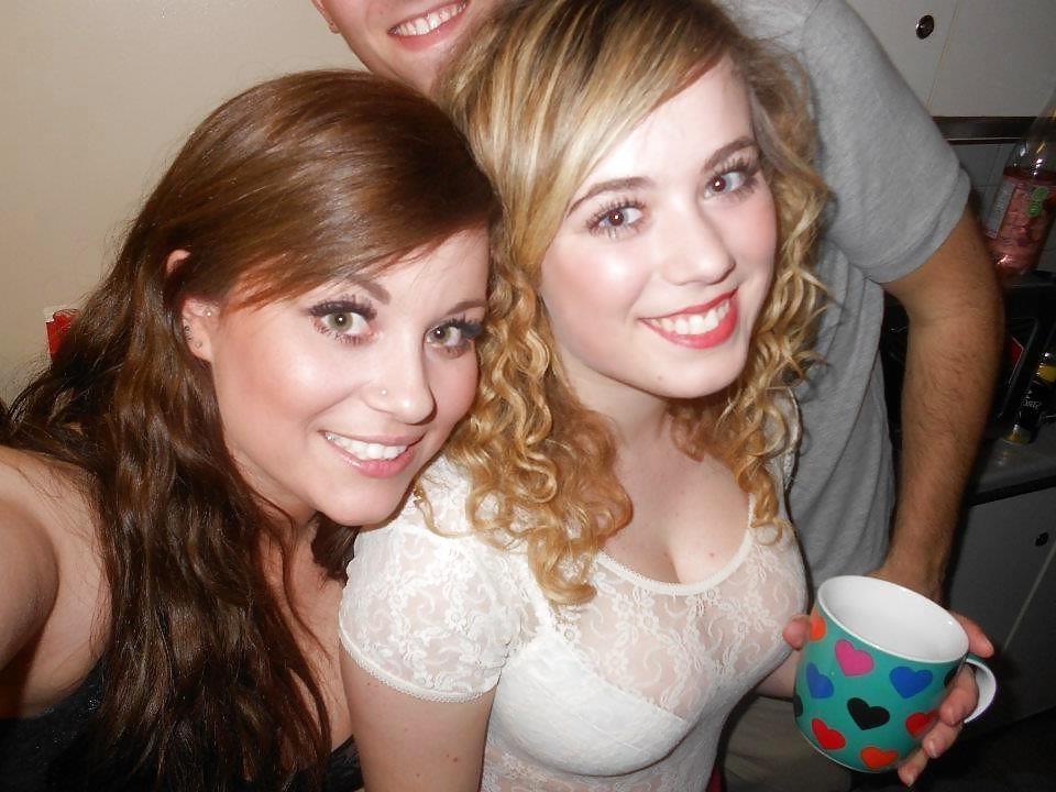 25P Cleavage & Stuff part.4