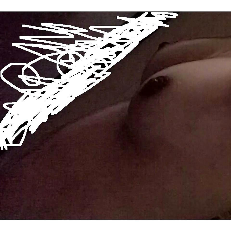 14P Utong my girlfriend sister's nipple 