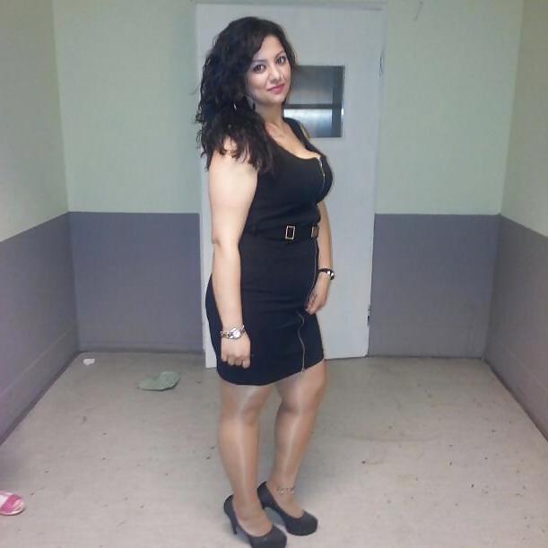 21P Turkish Chubby! Which one is most fuckable?