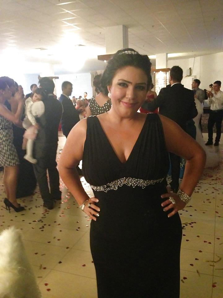 21P Turkish Chubby! Which one is most fuckable?