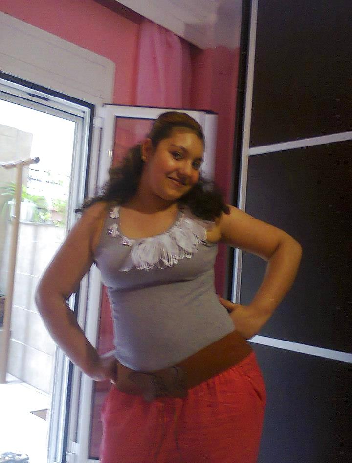 21P Turkish Chubby! Which one is most fuckable?