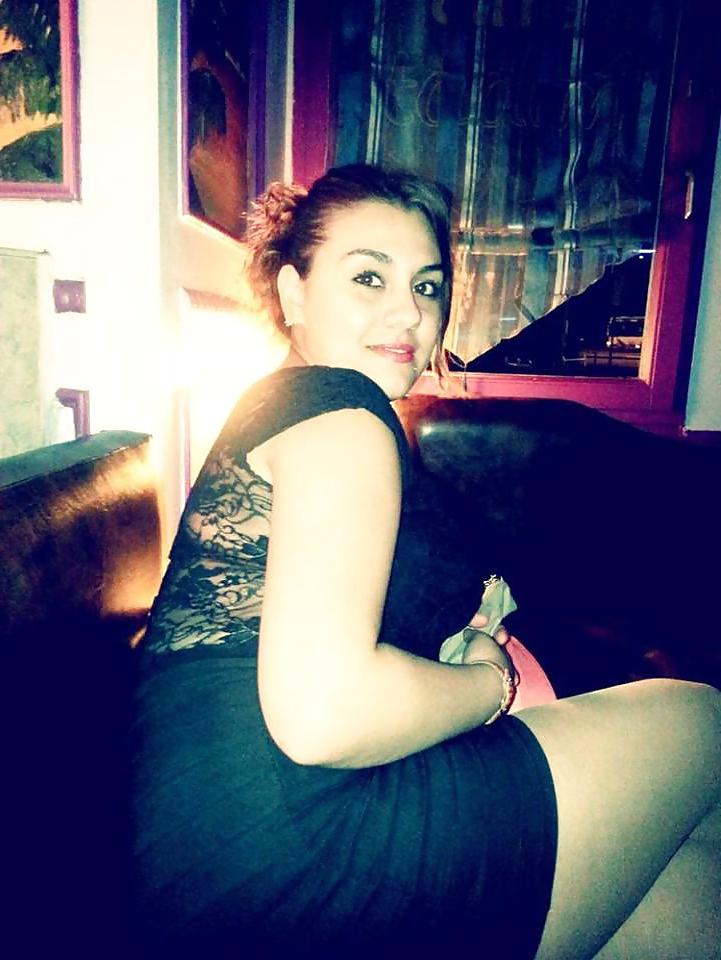 21P Turkish Chubby! Which one is most fuckable?