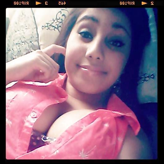 16P Fb selfies with cleavage