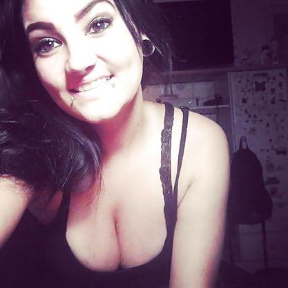 16P Fb selfies with cleavage